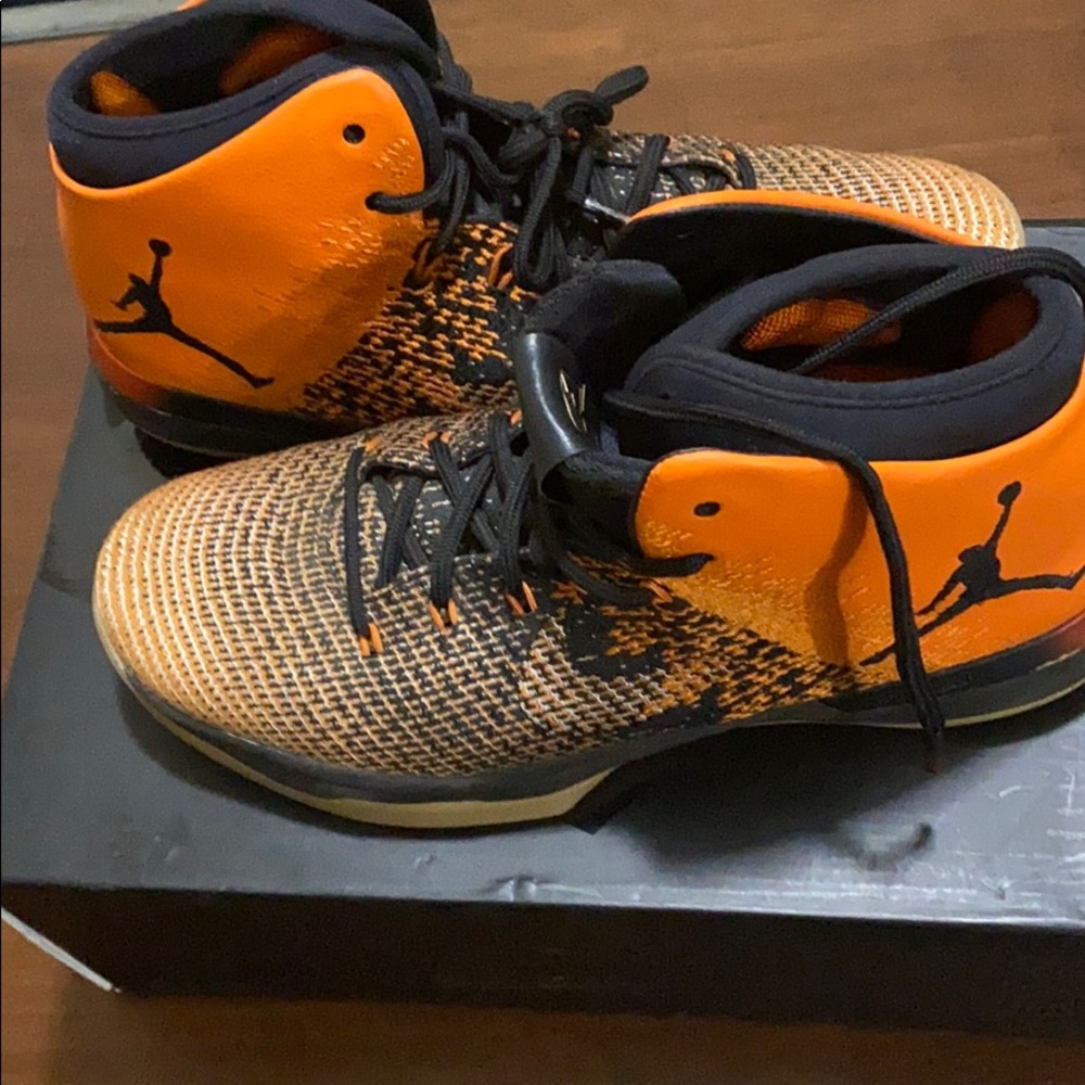 Jordan 31 “Halloween Color Way”
